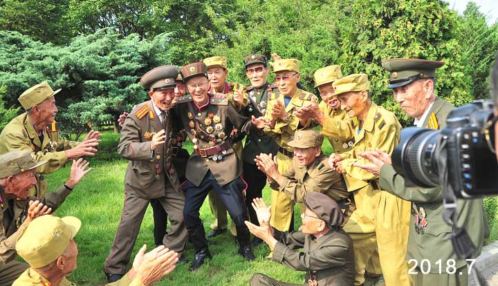 8-조국의 자랑 전쟁로병들